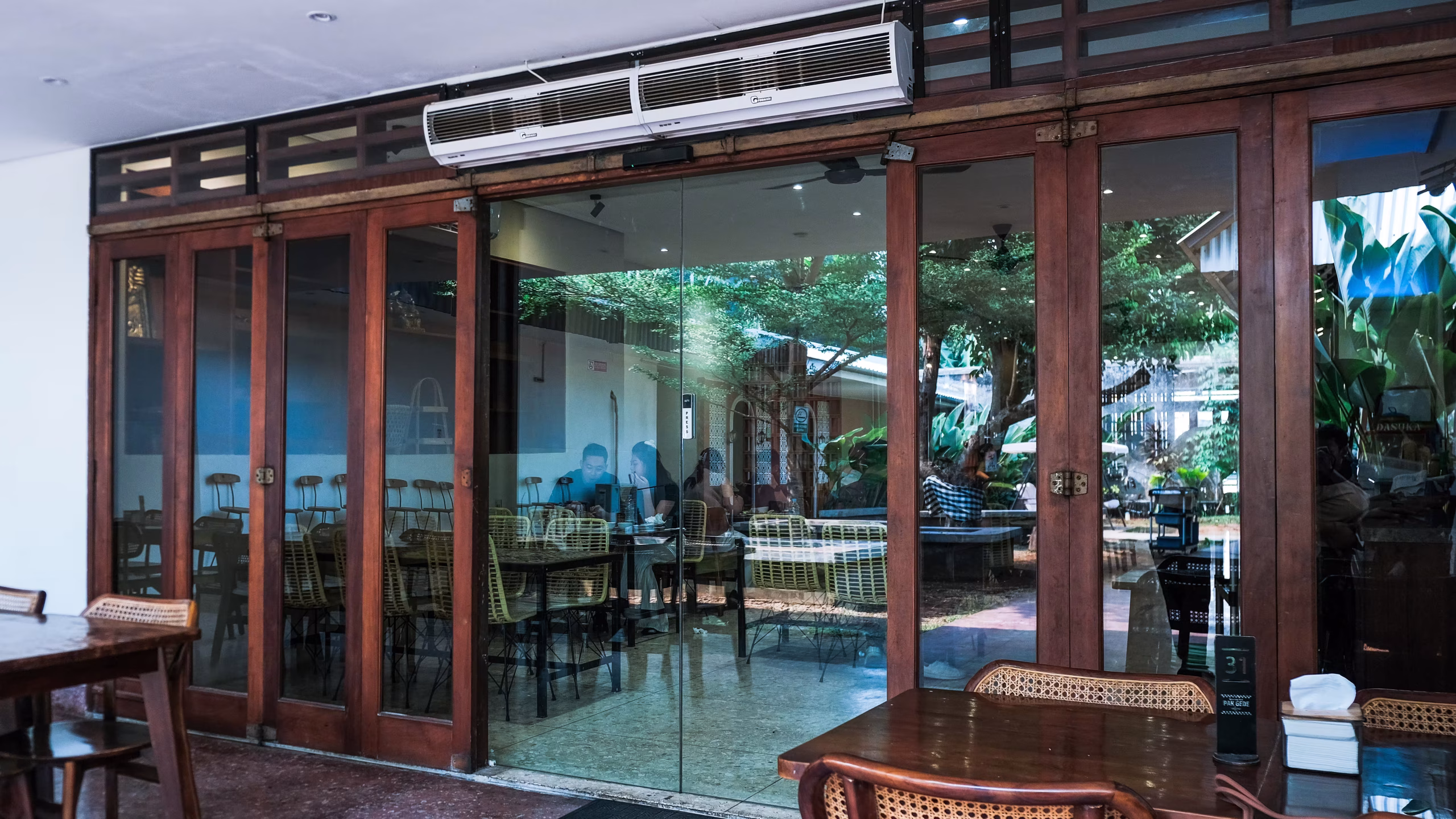 AMK Hazel Warung Bali